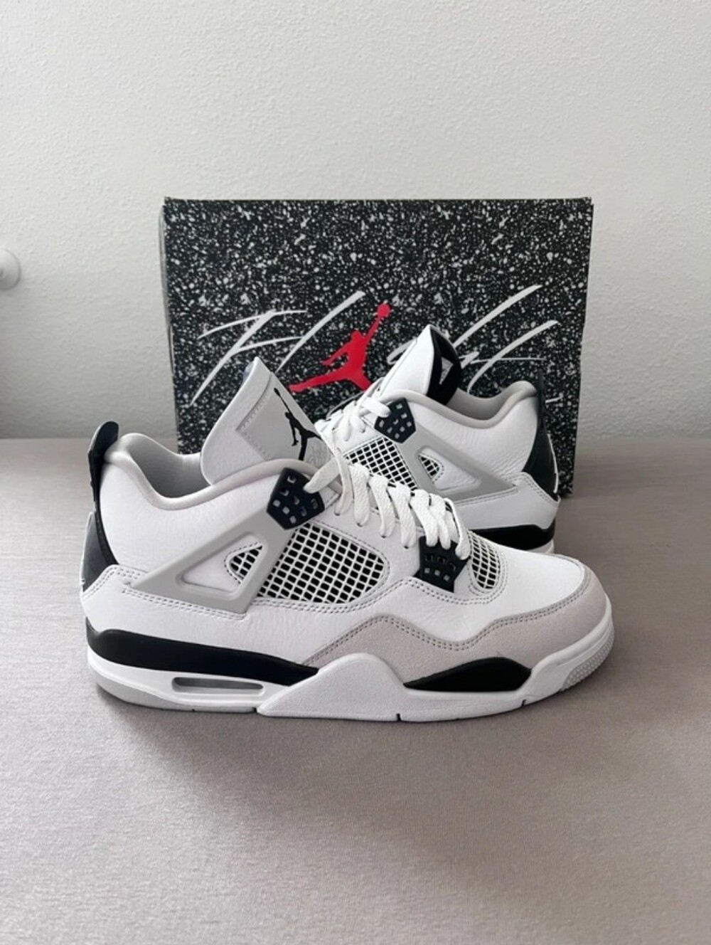Air Jordan 4 Retro Military Black